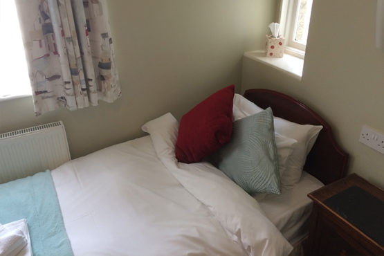 Gleneagles Room 4 - Bed
